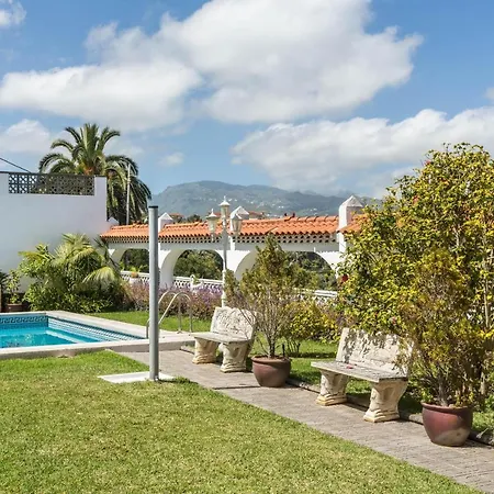 Loli Villa Santa Brigida (Gran Canaria)